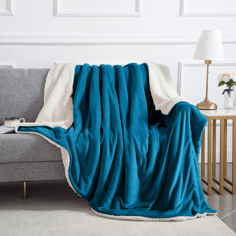 Kaylie Soft Sherpa Fleece Fur Thick Dual Sided Reversible Blanket Throw, 200cm x 240cm, Teal