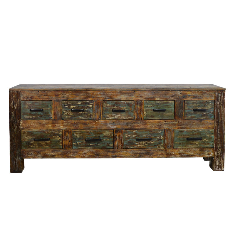 Buffet en bois massif vieilli