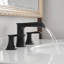 Robinet de salle de bain surdimensionné à 3 trous et 2 poignées-124939802
