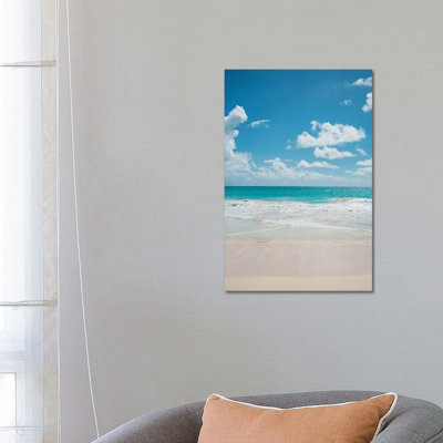 Oahu Hawaii II by Bethany Young - Print on Canvas