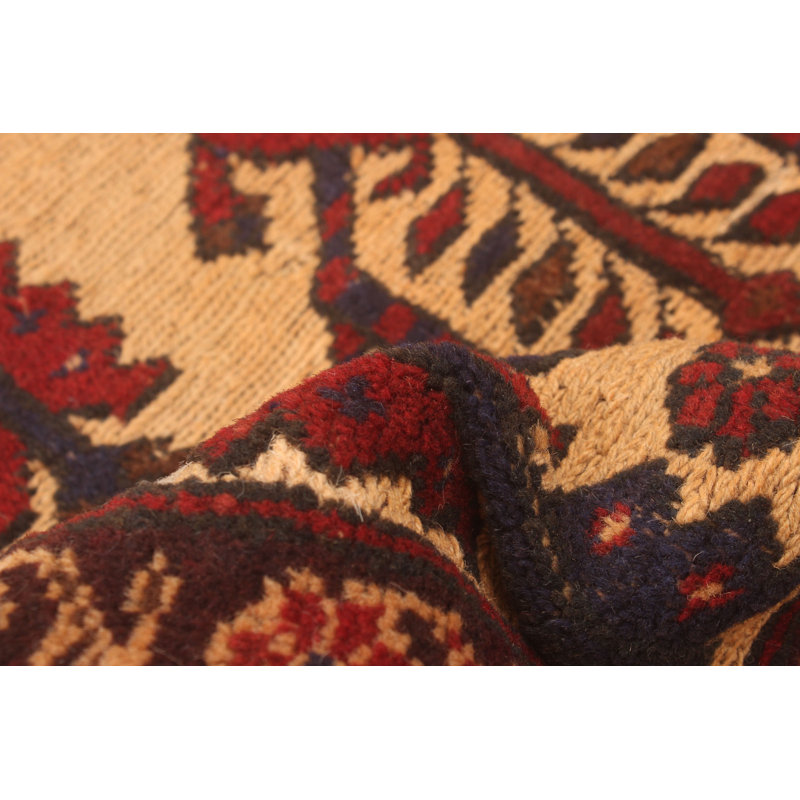 Tapis beige Westbrooke 3 pi 1 po x 13 pi 5 po