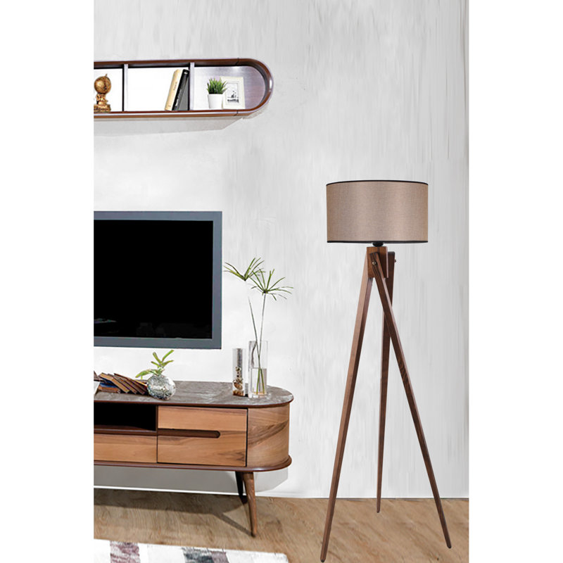 Lampe trépied 61 po Chesterle, Noyer, Osier foncé