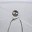 Lampe de table martelée grise et blanche - 16 po de diamètre x 25 po - gris, blanc
