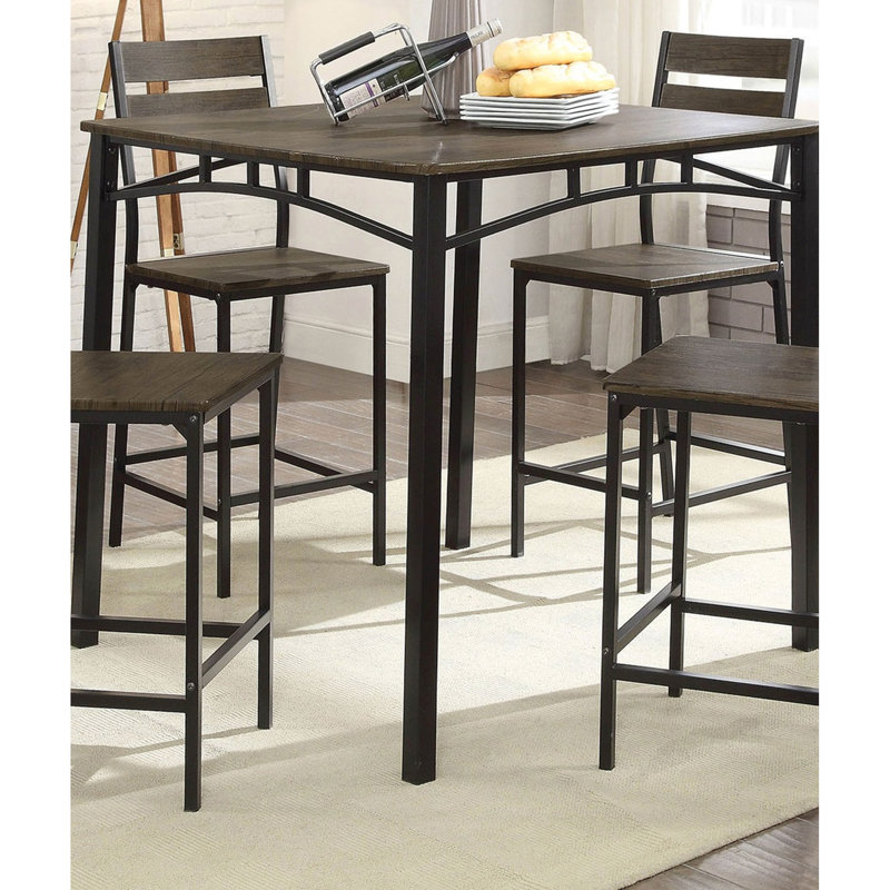 Table carrée 5 pièces à hauteur de comptoir avec 4 chaises hautes à dossier à lattes en brun antique et noir, style industriel pour 5 personnes de style transitionnel, avec table en bois et métal noir