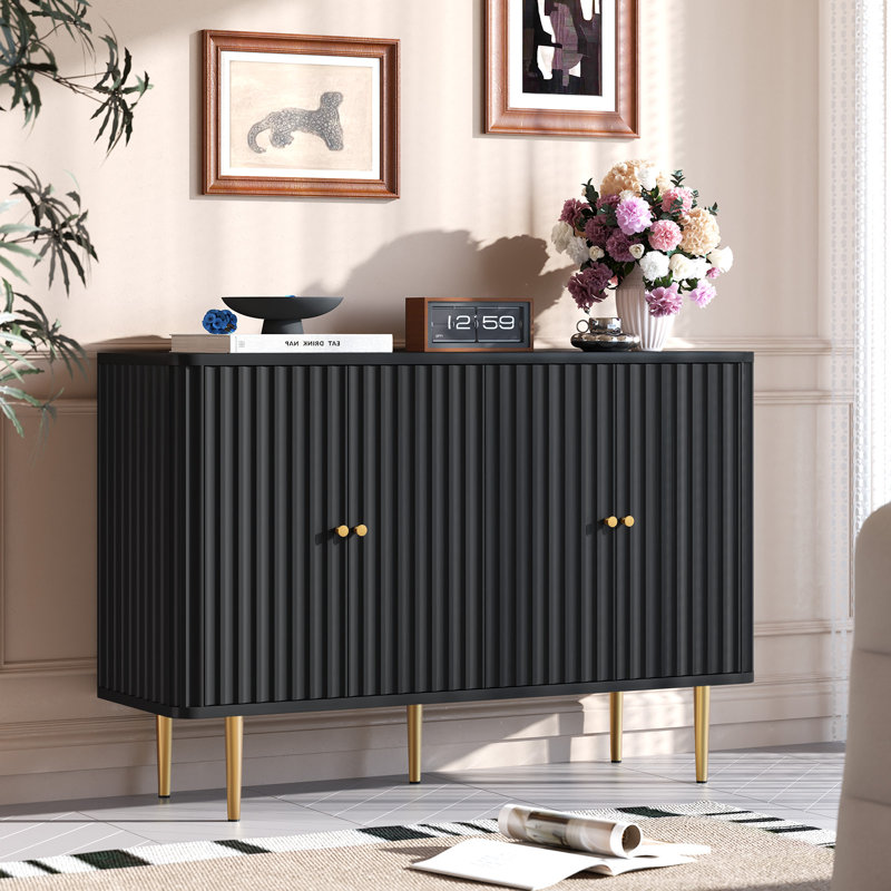 Buffet 48 po, crédence de rangement 4 portes cannelée avec tablettes réglables et pieds dorés, console moderne pour vestibule, salle à manger, salon