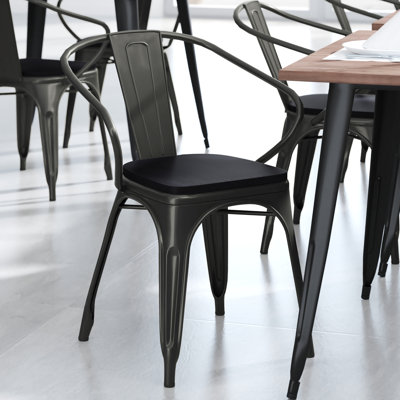 Chaise empilable Briceidy