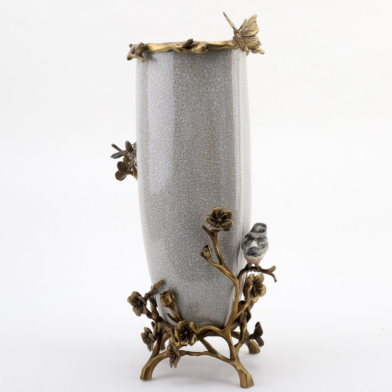 Vase en porcelaine décorative peint à la main