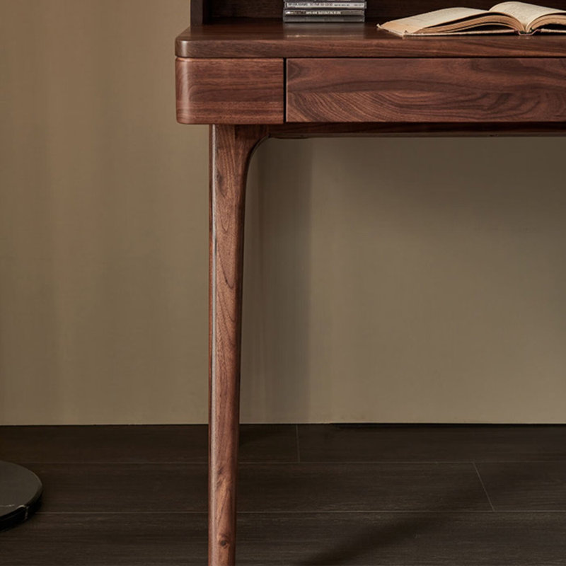 Petit bureau en bois massif