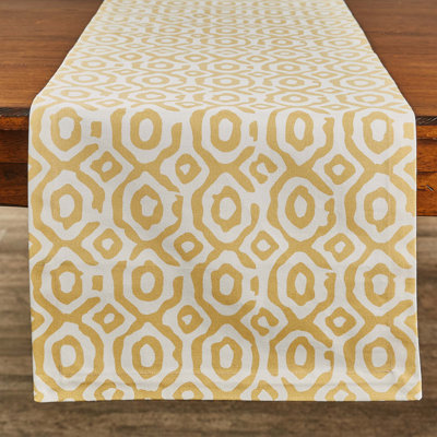 Bandiero Rectangular Geometric Table Runner