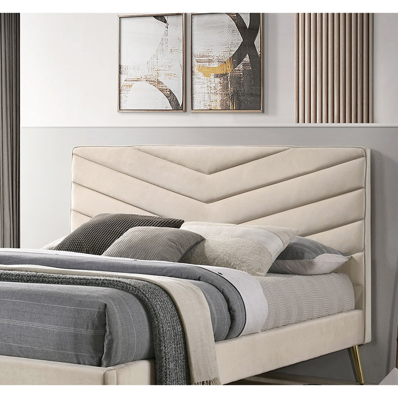 Tête de lit beige de style moderne Mid-Century avec pieds dorés et finition dorée, Lit double