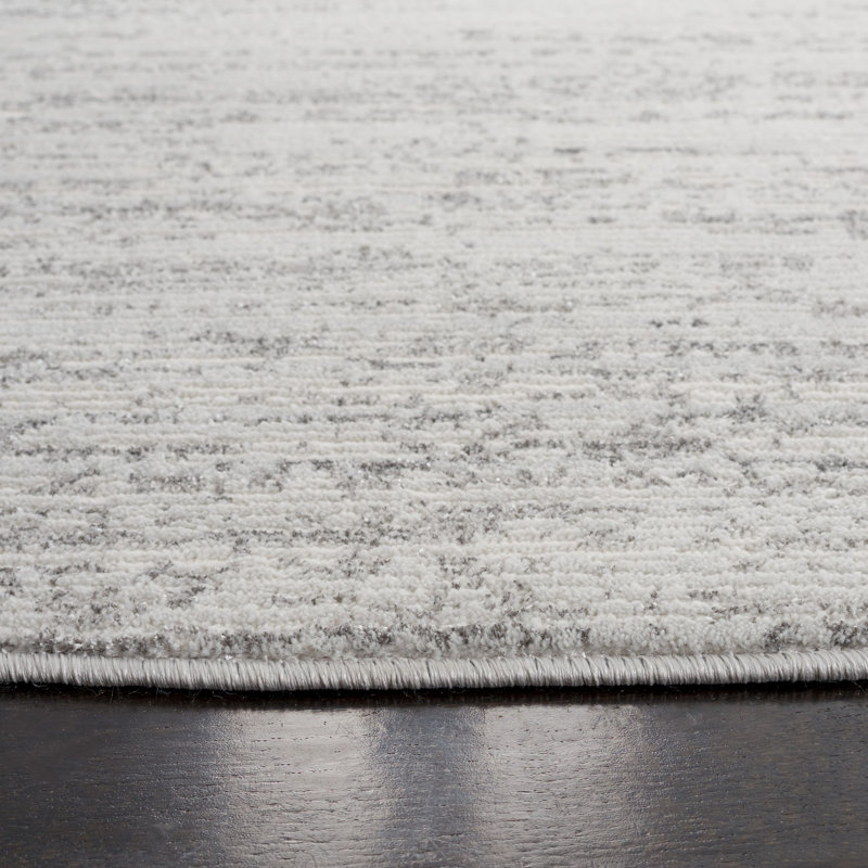 Luyen Whisper Performance Abstract Rug, Round 6'7"