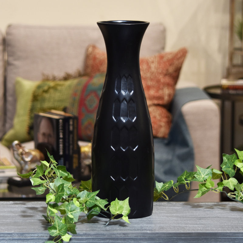 Table Vase 1, Matte Black