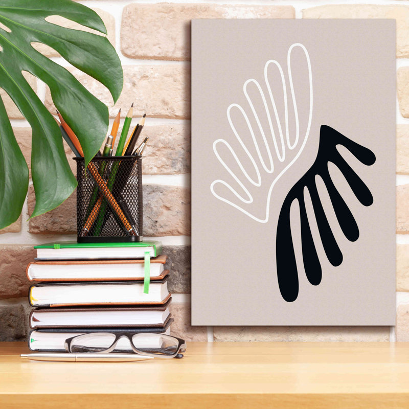 «The Leaf 1» par Design Fabrikken, H 18 po x l 12 po x P 0,75 po