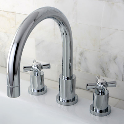 Robinet de baignoire romaine à 3 poignées et 3 poignées Kingston Brass