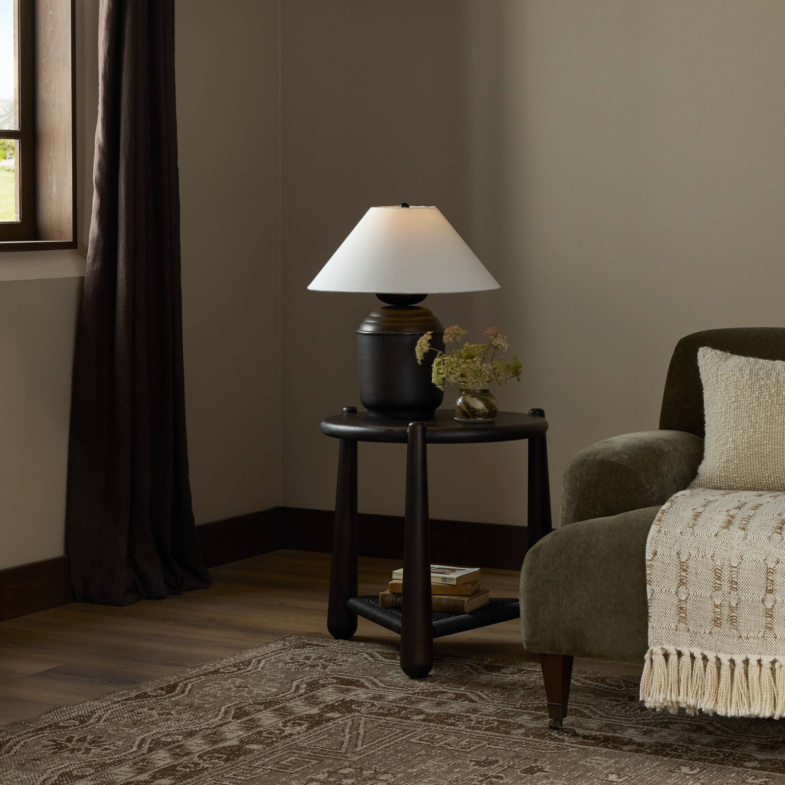 Tavish Table Lamp