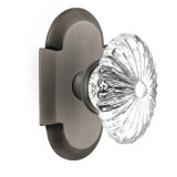 Cottage Plate with Oval Fluted Crystal Door Knob