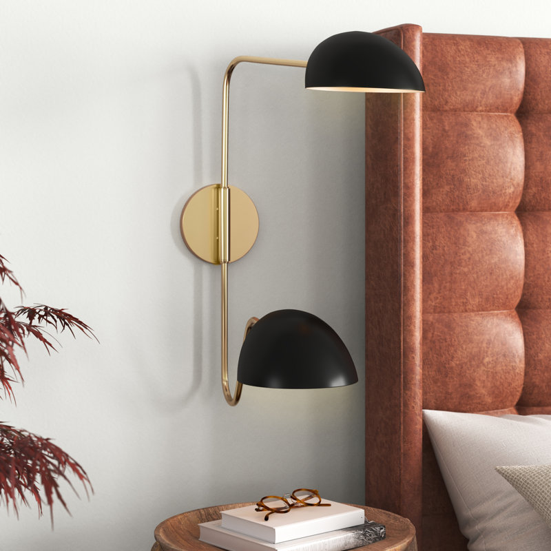Judson Swing Arm Sconce, Matte Black