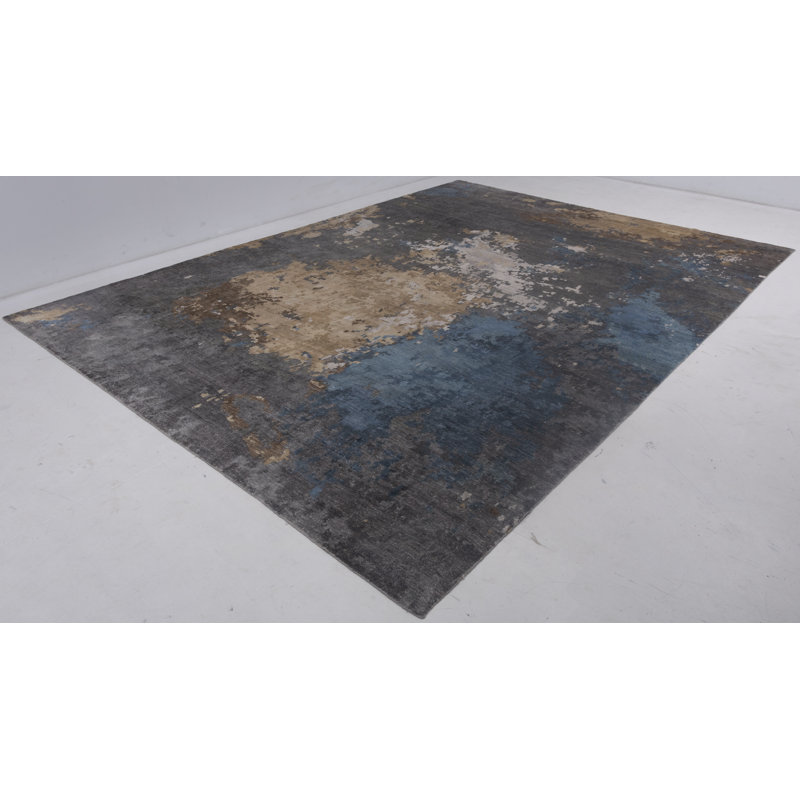 10' 1'' X 13' 11'' Area Rug