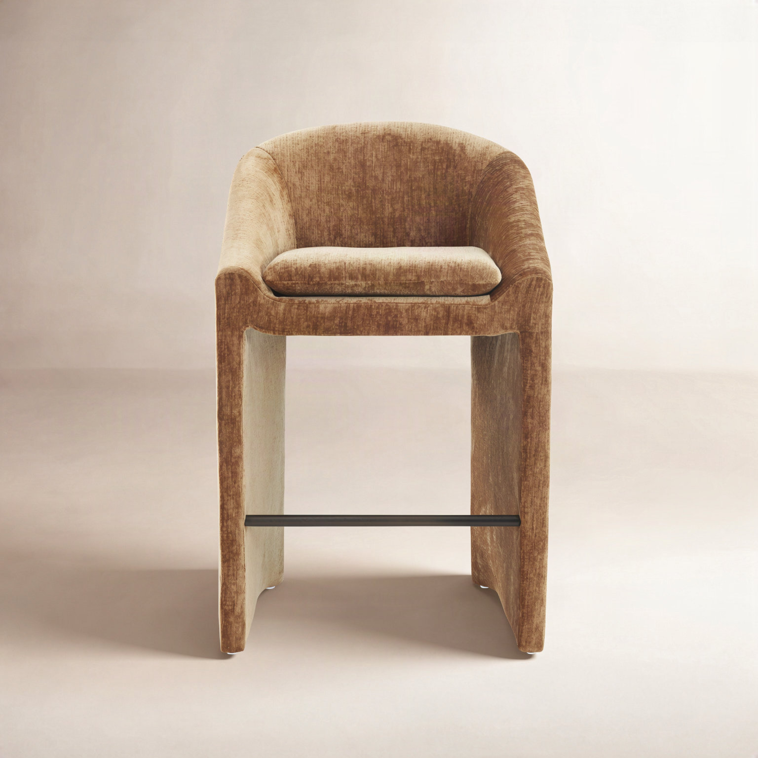 Oshawa Bar and Counter Stool, Bar Stool (30.7" Seat Height), Amber