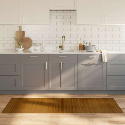 Nelia Solid Colour Area Rug