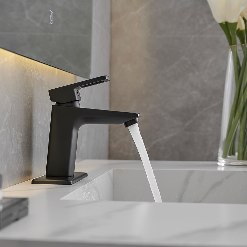 Single Hole Single-Handle Bathroom Faucet