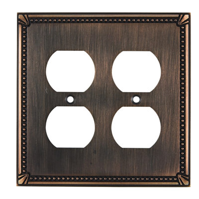 Quadruple Receptacle 2-Gang Duplex Outlet Wall Plate