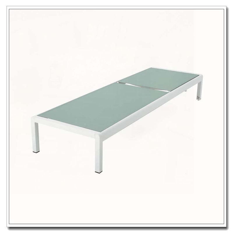 CHAISE LUNGE, Vert