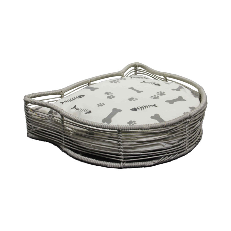 Cissiee Pet Bed