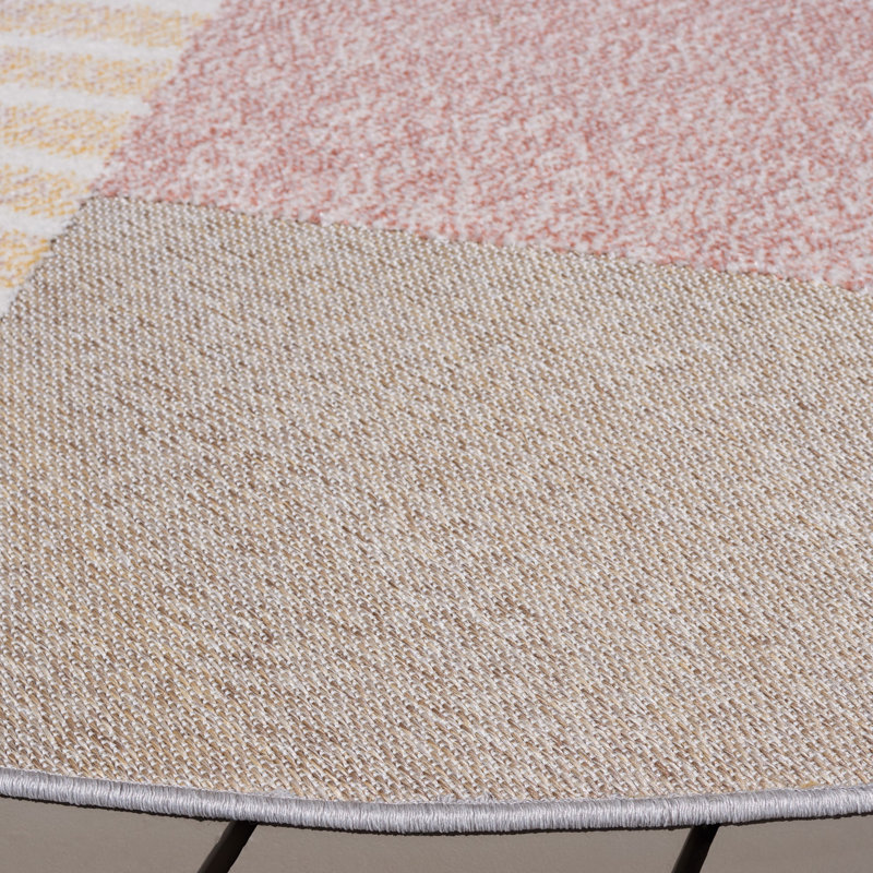 Claigh Performance Geometric Indoor/Outdoor Area Rug, Round 6'7"