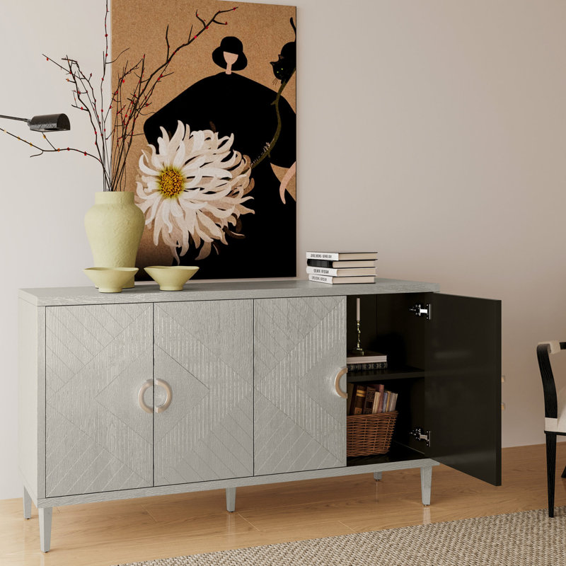 Armoire à champagne fonctionnelle avec pin