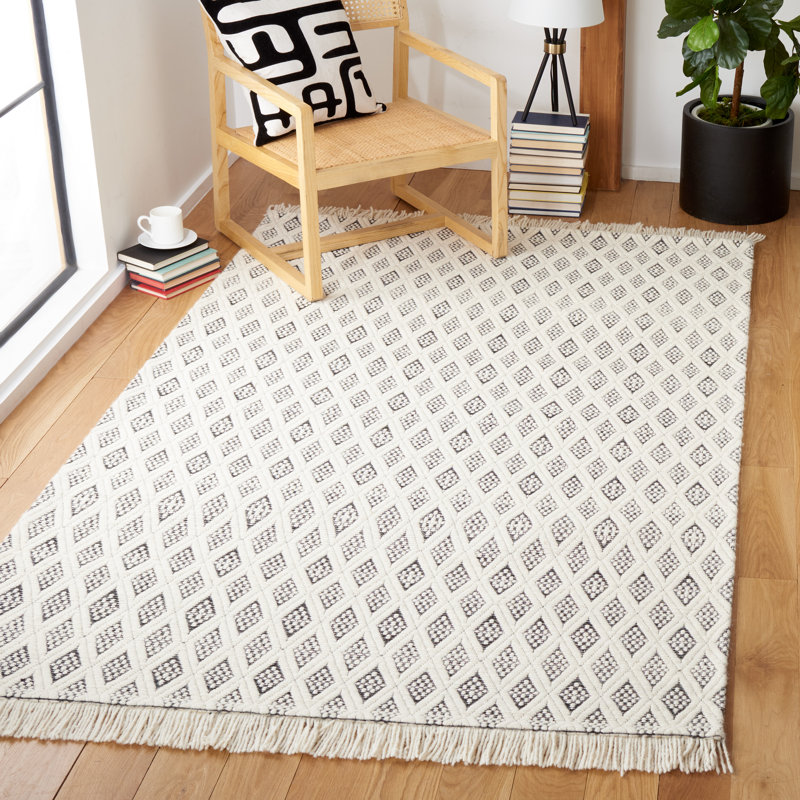 Jacarie Hand Woven Wool And Cotton With Latex Geometric Rug, Rectangle 5' x 8'