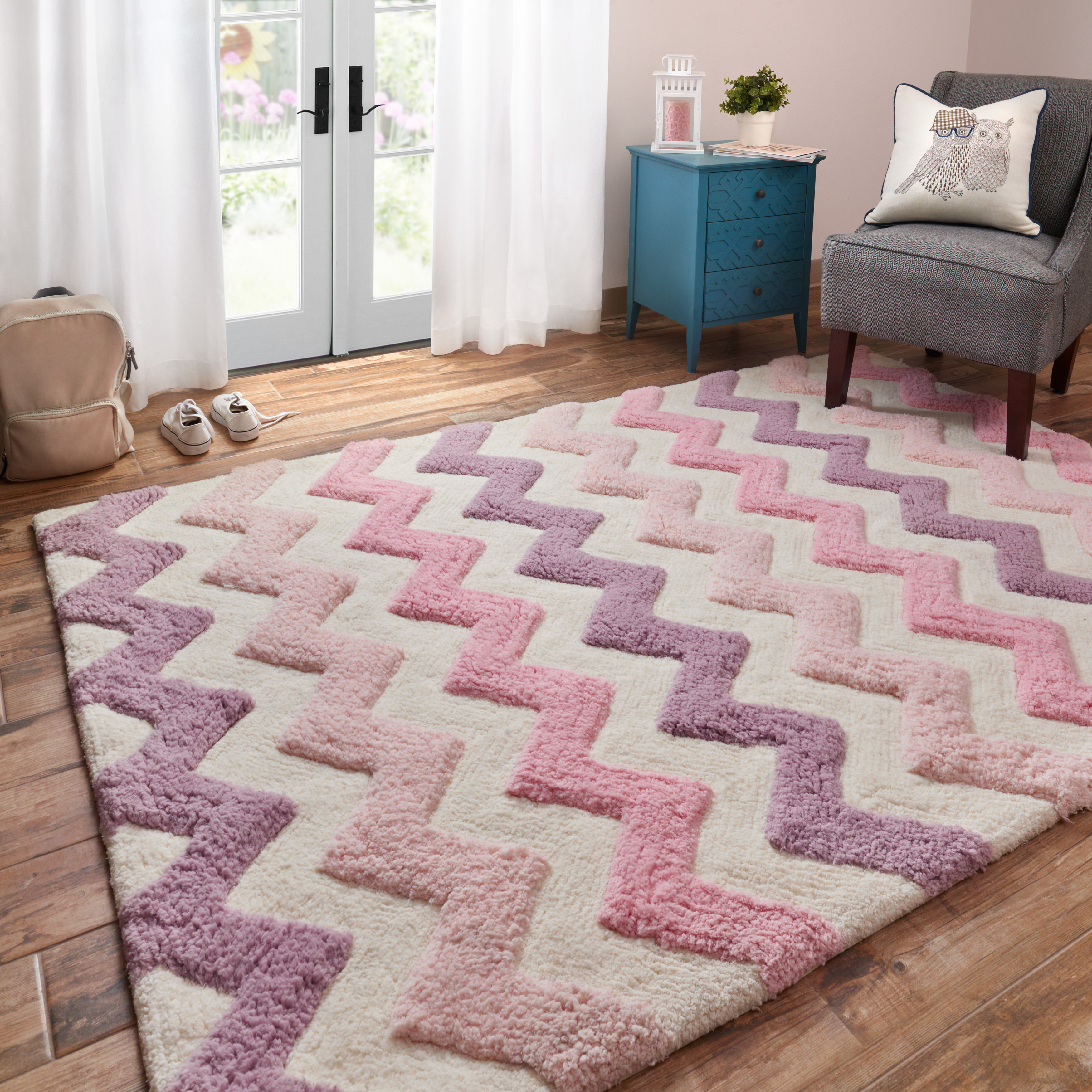 Ransome Chevron Indoor Rug