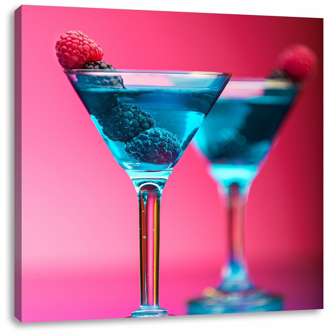 Leinwandbild Appetitliche Cocktails mit Himbeeren