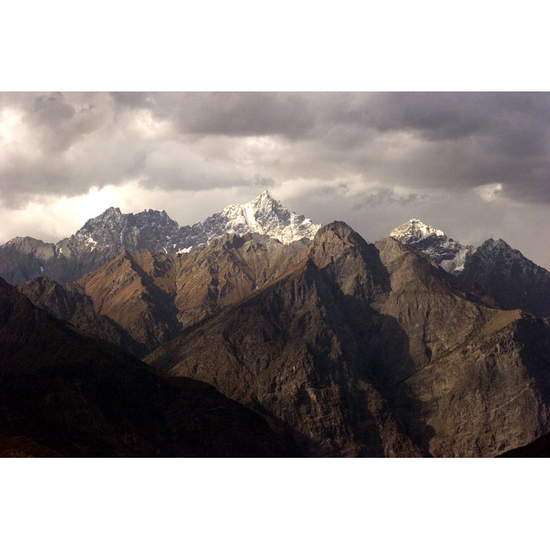 Montagnes du Pakistan par Omer Serkan Bakir, H 8 po x l 12 po