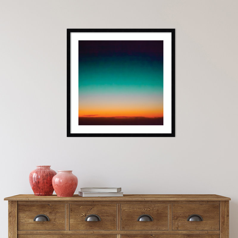Sunrise Flying par Caroline Mint - Photographie de cadre photo, Noir, H 25 po x l 25 po
