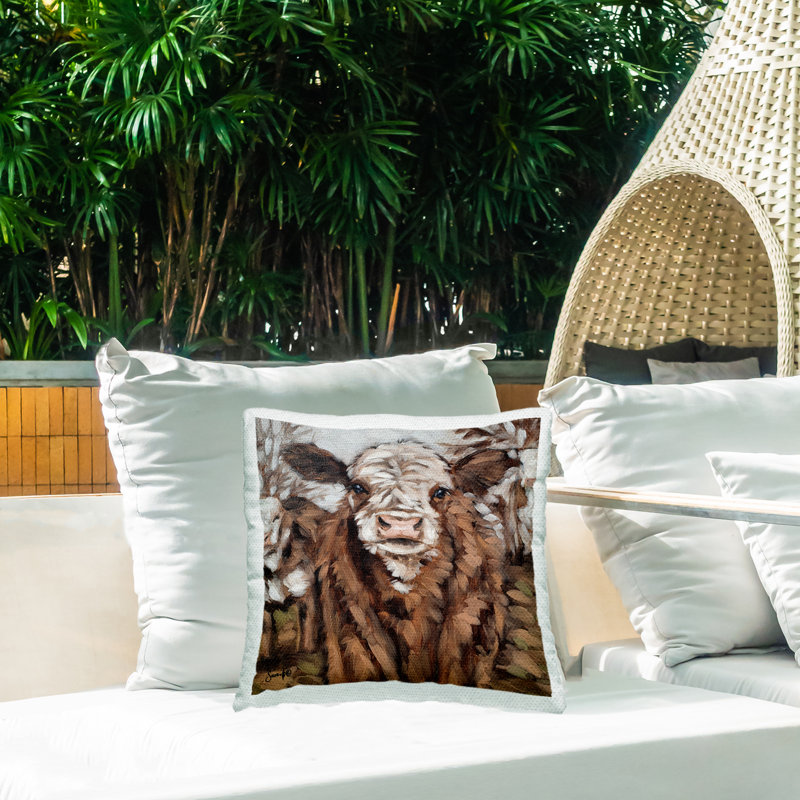 Coussin brun avec imprimé d'animaux de ferme par Sara G Designs
