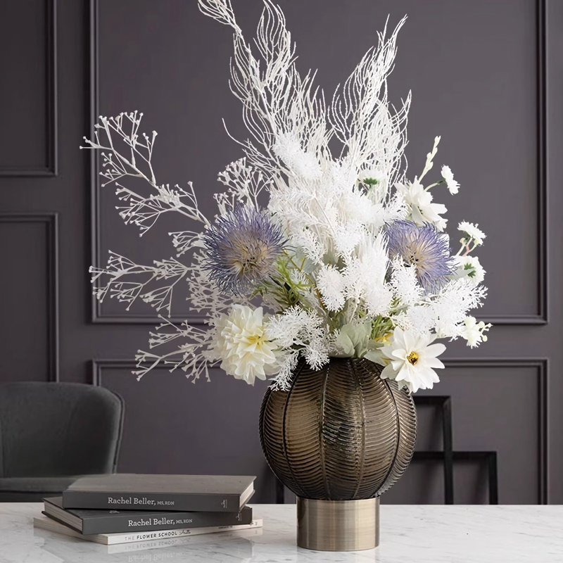 Décoration florale de bouquet simulé