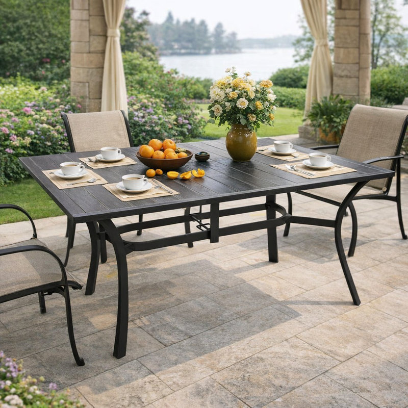 Table de salle à manger de patio en métal Vintage