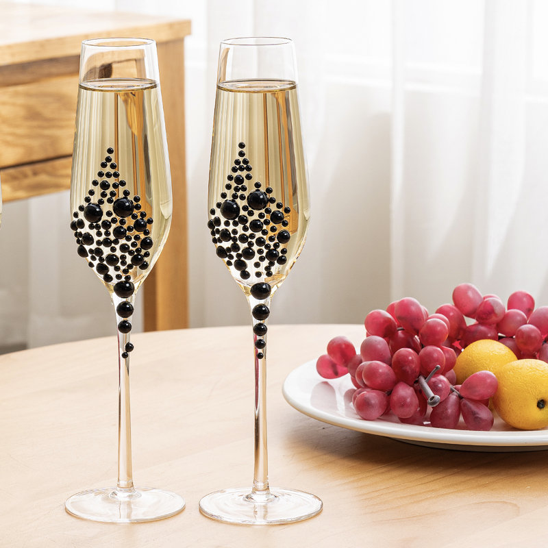 Black Pearls 177.4ml Glass Flute