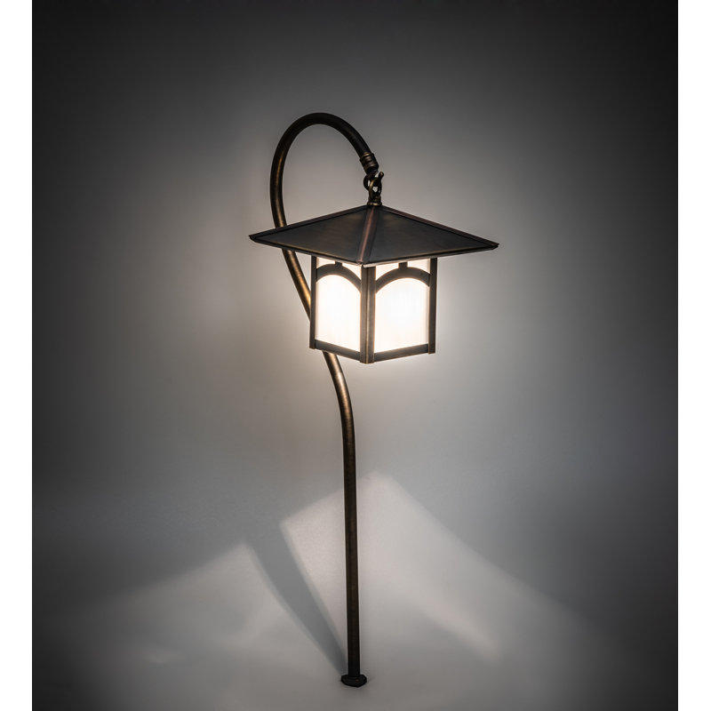 Seneca LED Pathway Light