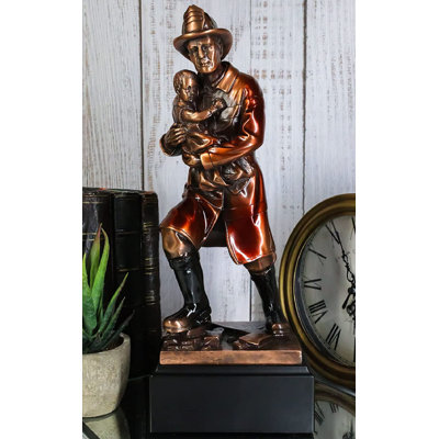 People Figurines & Sculptures