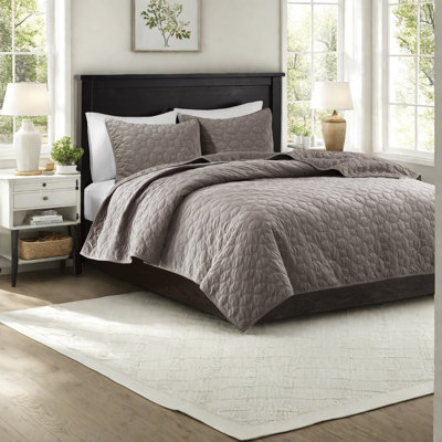 Luxurious Velvet Bedding Set, 3-piece Comfort, Taupe, Full/queen