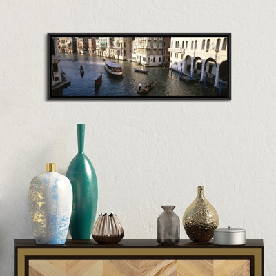 «Circulation sur le canal, Venise, Italie», reproduction de photo sur toile