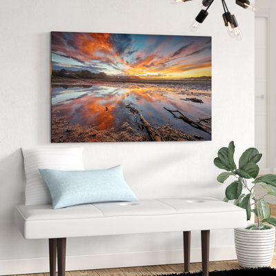«Fire in the Sky» par Sergio Lanza - Estampe numérique sur toile tendue avec châssis