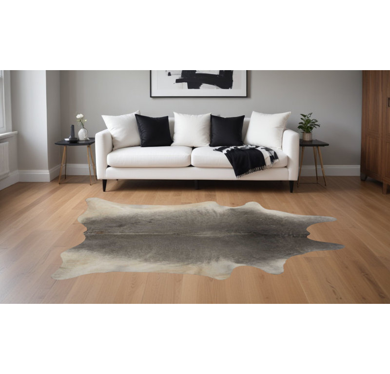 5' X 7' Gray Cowhide Area Rug