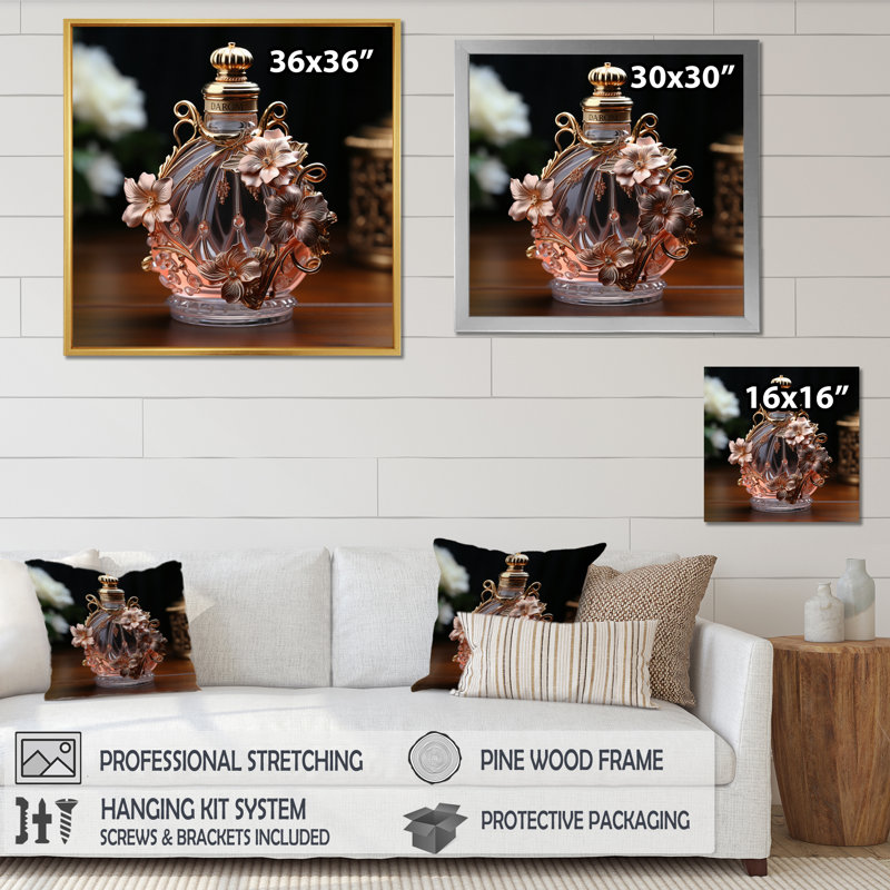 «Retro Perfume Bottle Exquis Design I», reproduction encadrée sur toile, Toile tendue, H 36 po x l 36 po x P 1,5 po