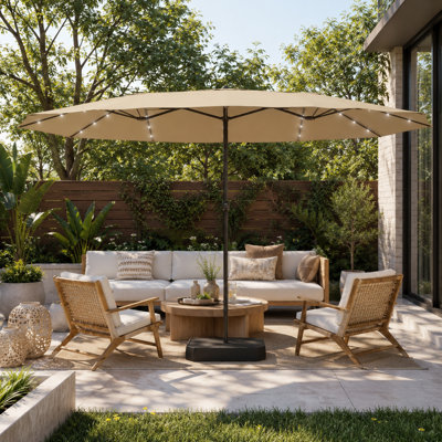 Parasol solaire à DEL double face 15 pi x 9 pi avec base incluse Traiden