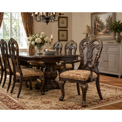 Ceja Queen Anne Back Arm Chair