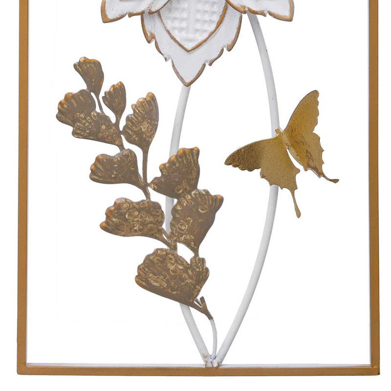 Wall Decor on Metal