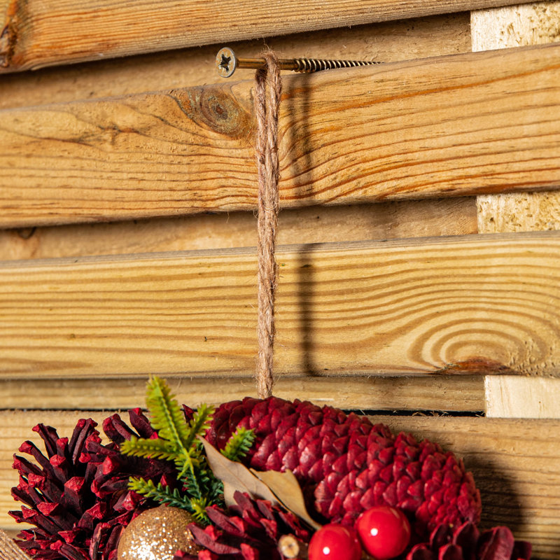 6 cm Artificial Wreath